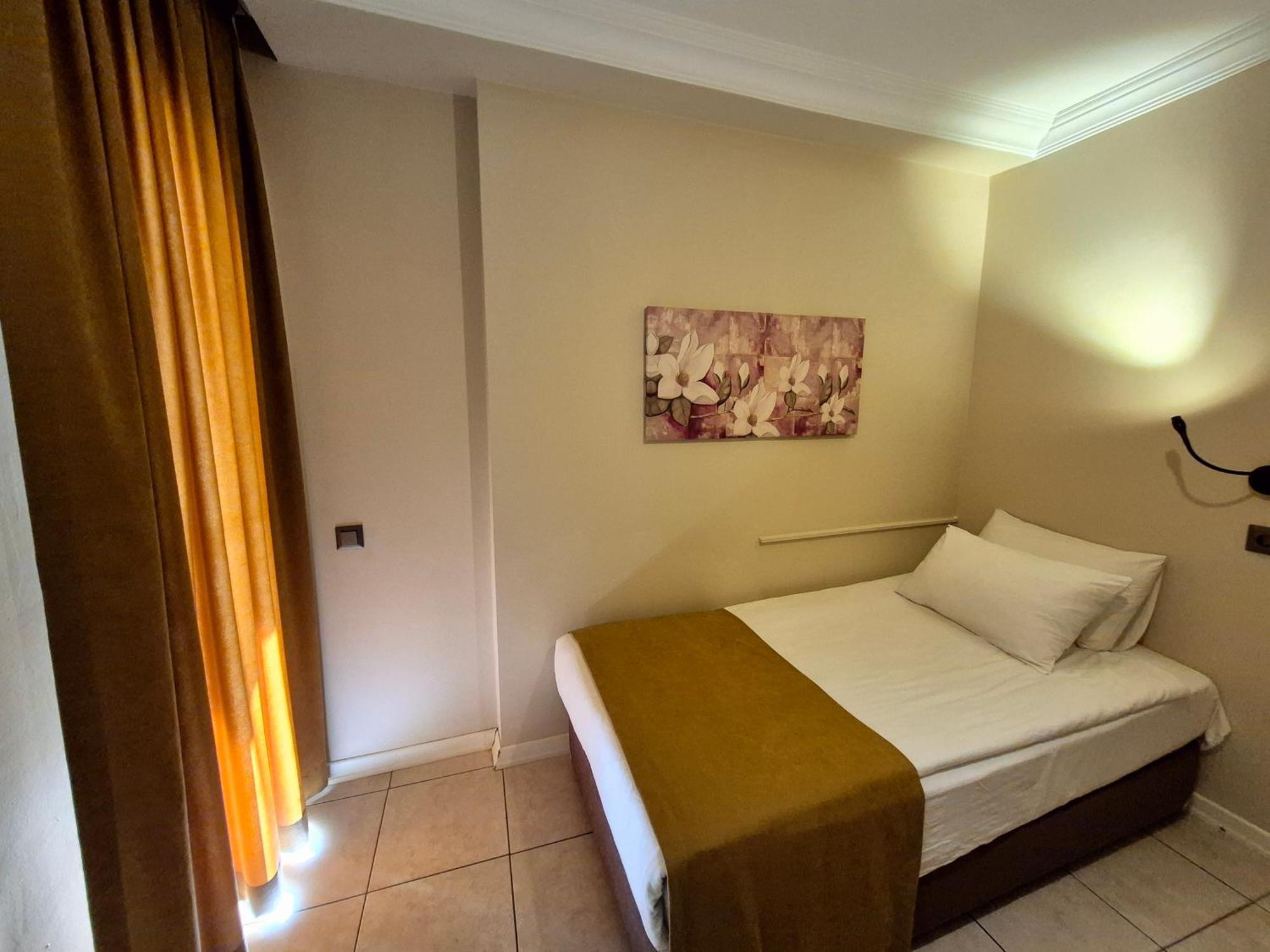 Toprak Apart Otel อันตัลยา ภายนอก รูปภาพ