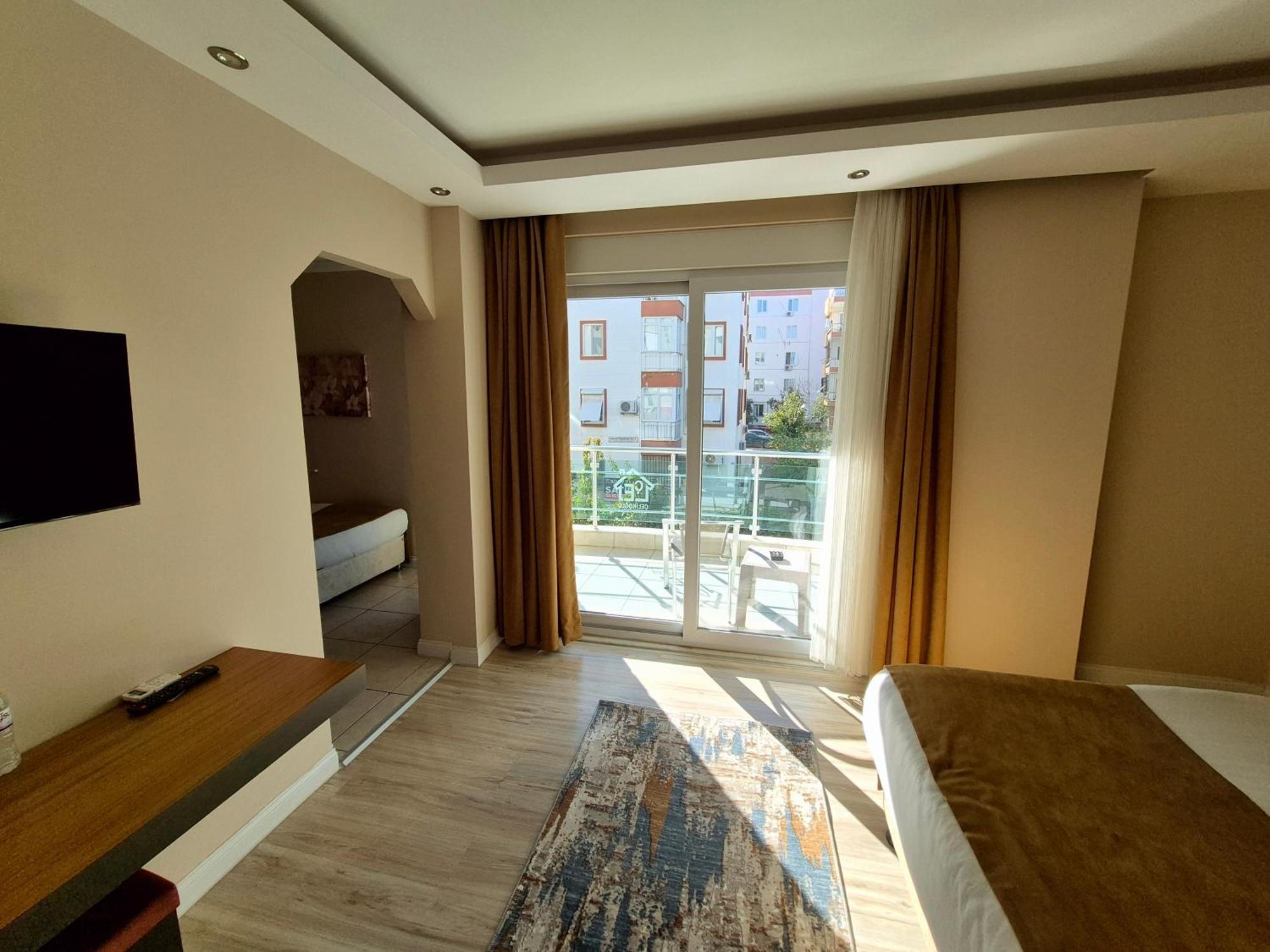 Toprak Apart Otel อันตัลยา ภายนอก รูปภาพ